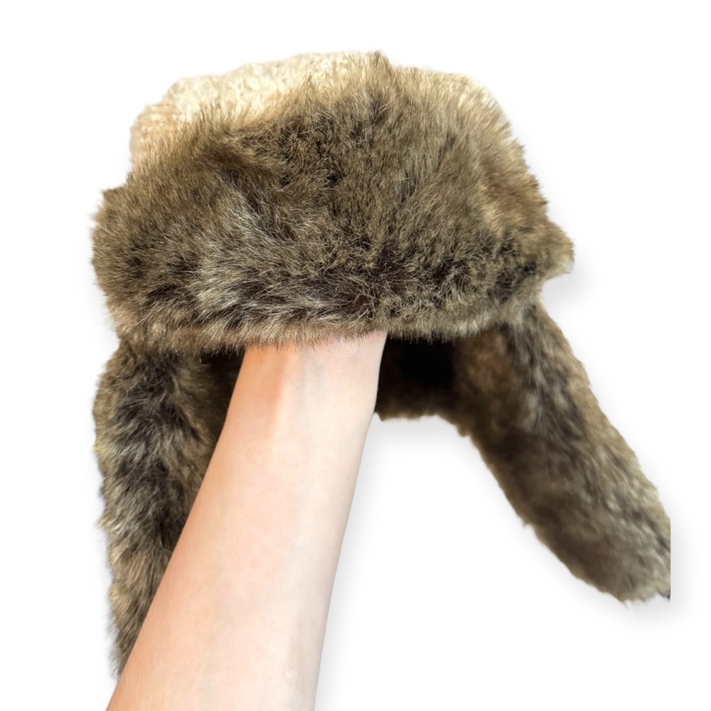 Mudd Juniors Faux Fur Tan Sequins Trapper Hat Snap Closure Chin Strap - Picture 3 of 11